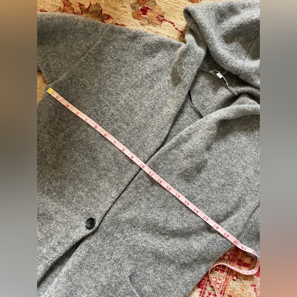 * SOLD* Uniqlo Wool Duster Cardigan - Picture 4 of 5